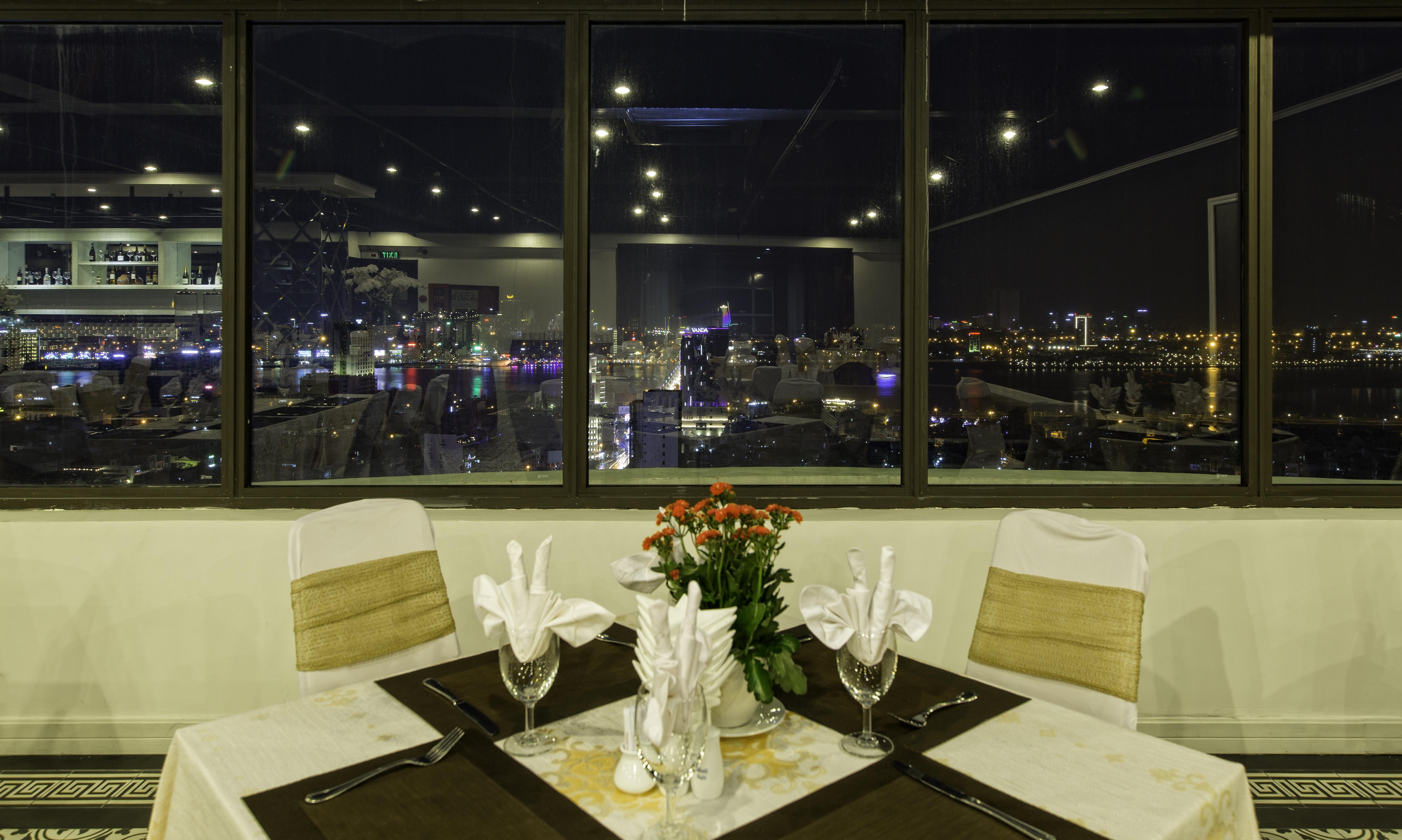 Muong Thanh Luxury Song Han Hotel Дананг Екстер'єр фото