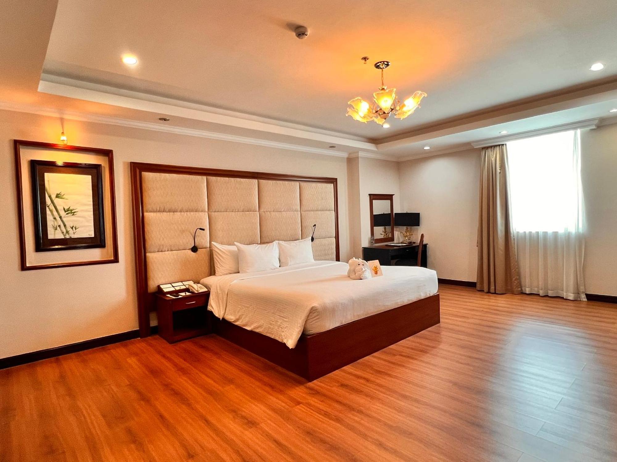 Muong Thanh Luxury Song Han Hotel Дананг Екстер'єр фото